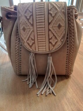 Trinity Ranch Bucket Style Drawstring Shoulder/Crossbody Bag